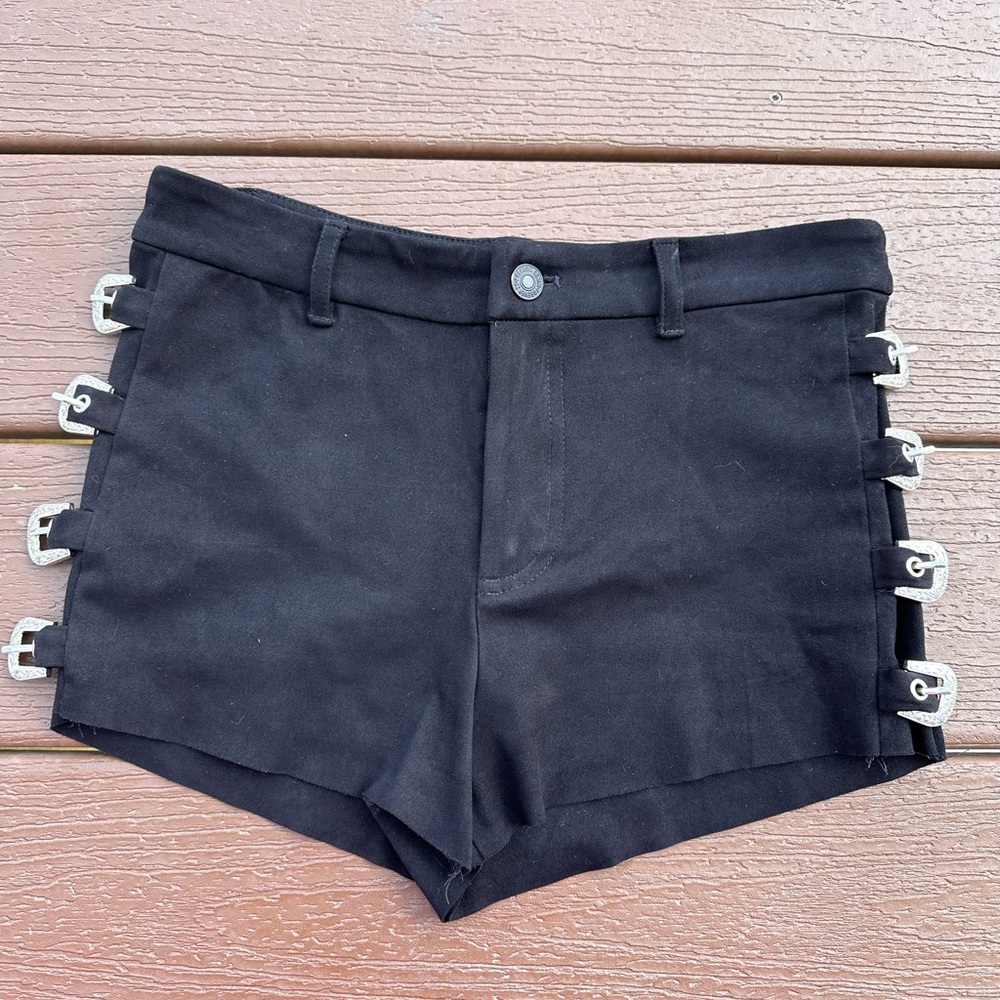 Forever 21 Black High Waist Buckle Detail Shorts